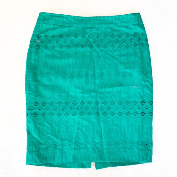 🌴 LOFT Green Eyelet Embroidered Pencil Skirt - Picture 2 of 7
